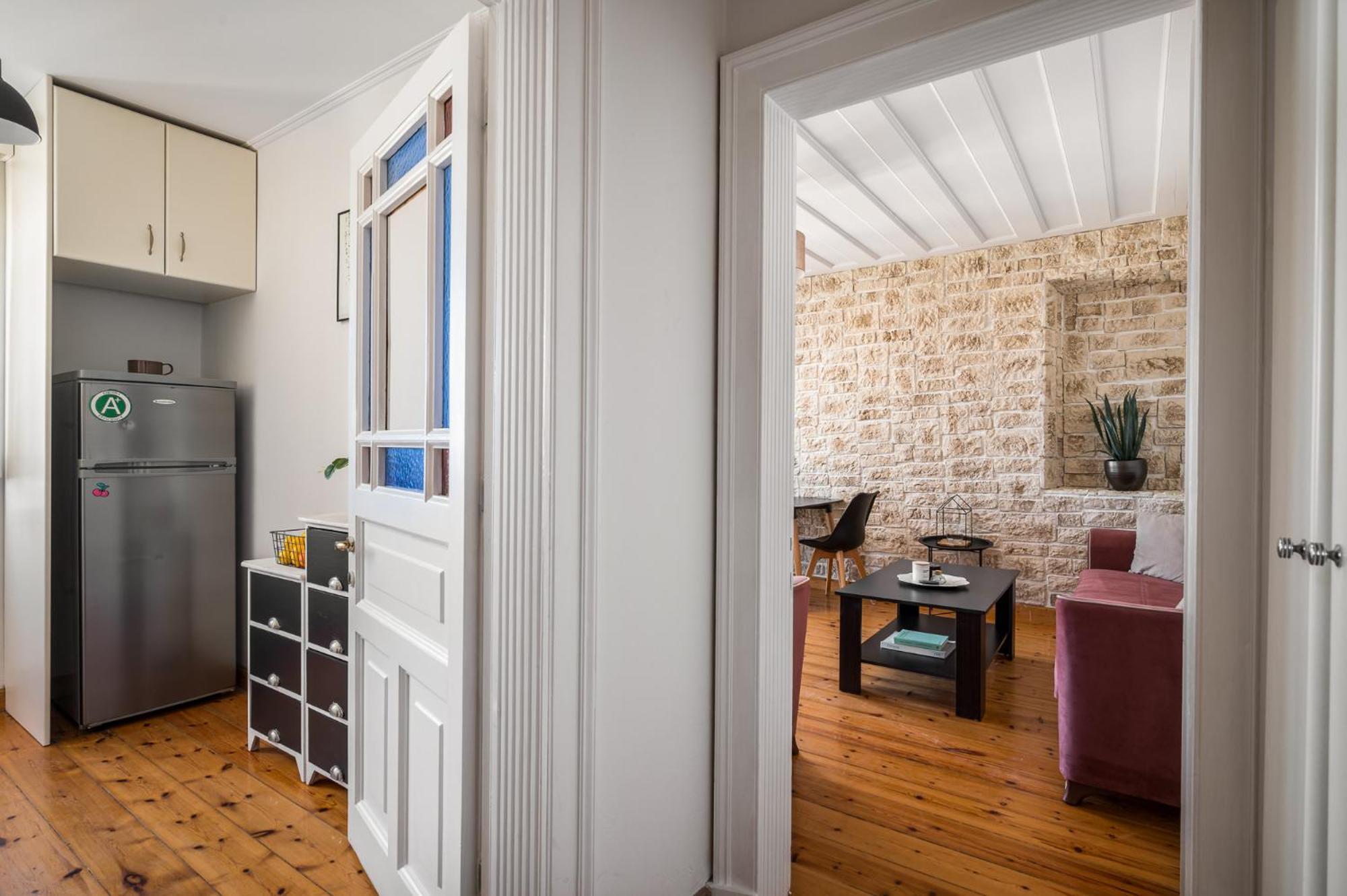 Laval Apartment Mantouki 外观 照片